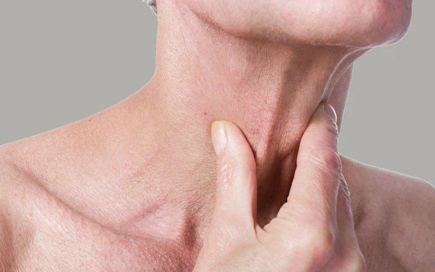 Εγχείρηση διογκώσεων του λαιμού